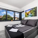 Premium Vida With Pool * Vodice