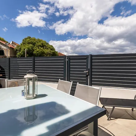 Holiday home Premium Vida With Pool *