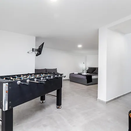 Holiday home Premium Vida With Pool Vodice