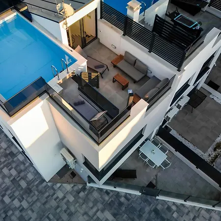 Holiday home Premium Vida With Pool Vodice