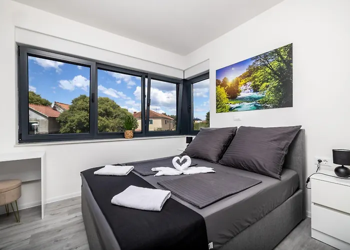 Premium Vida With Pool * Vodice